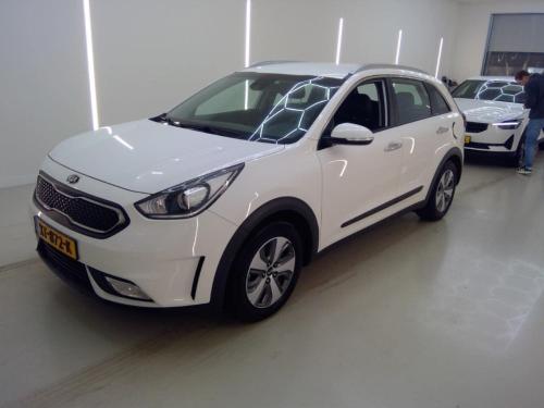 Kia Niro 1.6 GDi Hybrid DynamicLine 2019 - voorkant