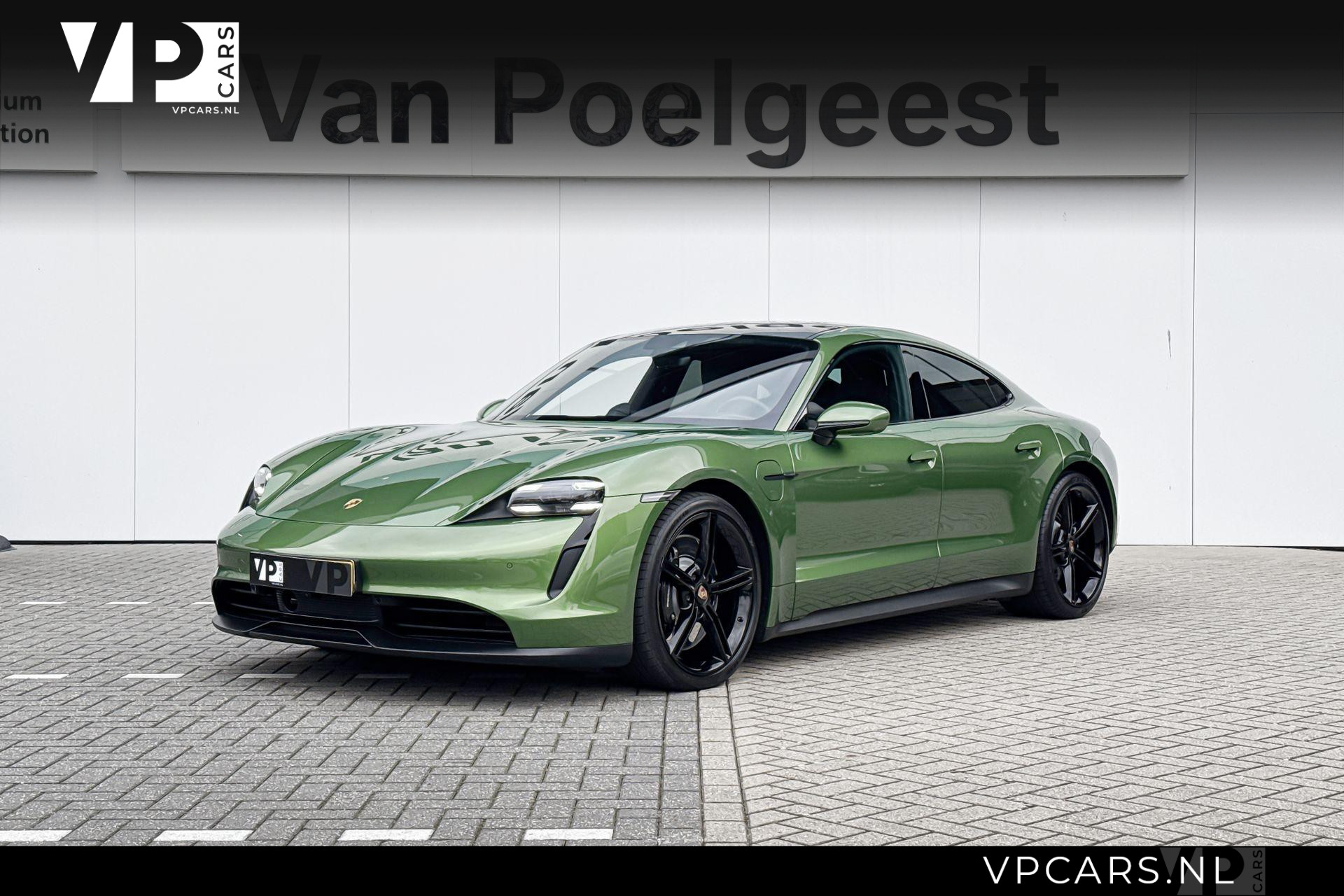 Foto van PORSCHE TAYCAN 4S