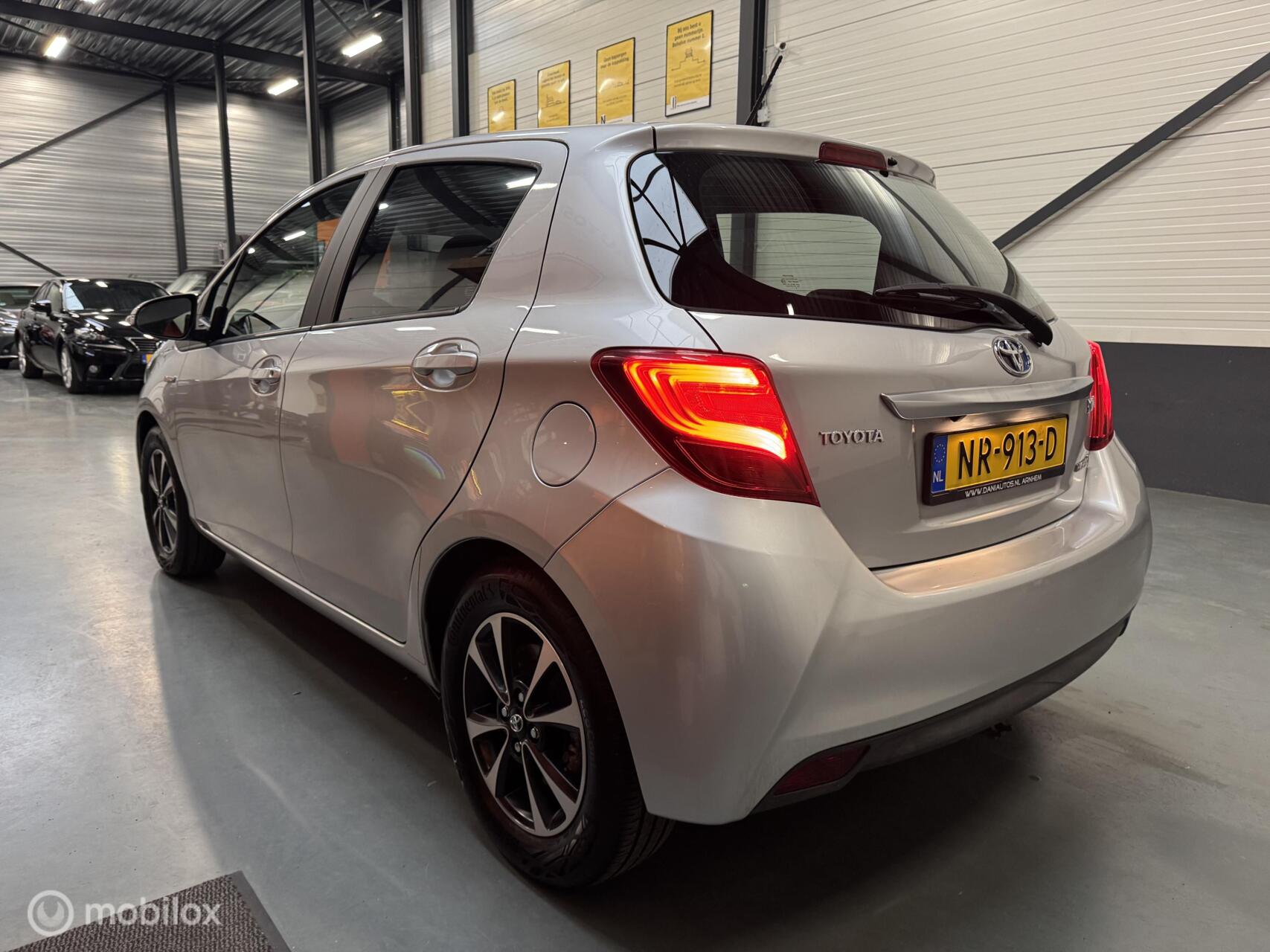 Foto van Toyota Toyota Yaris Hybrid
