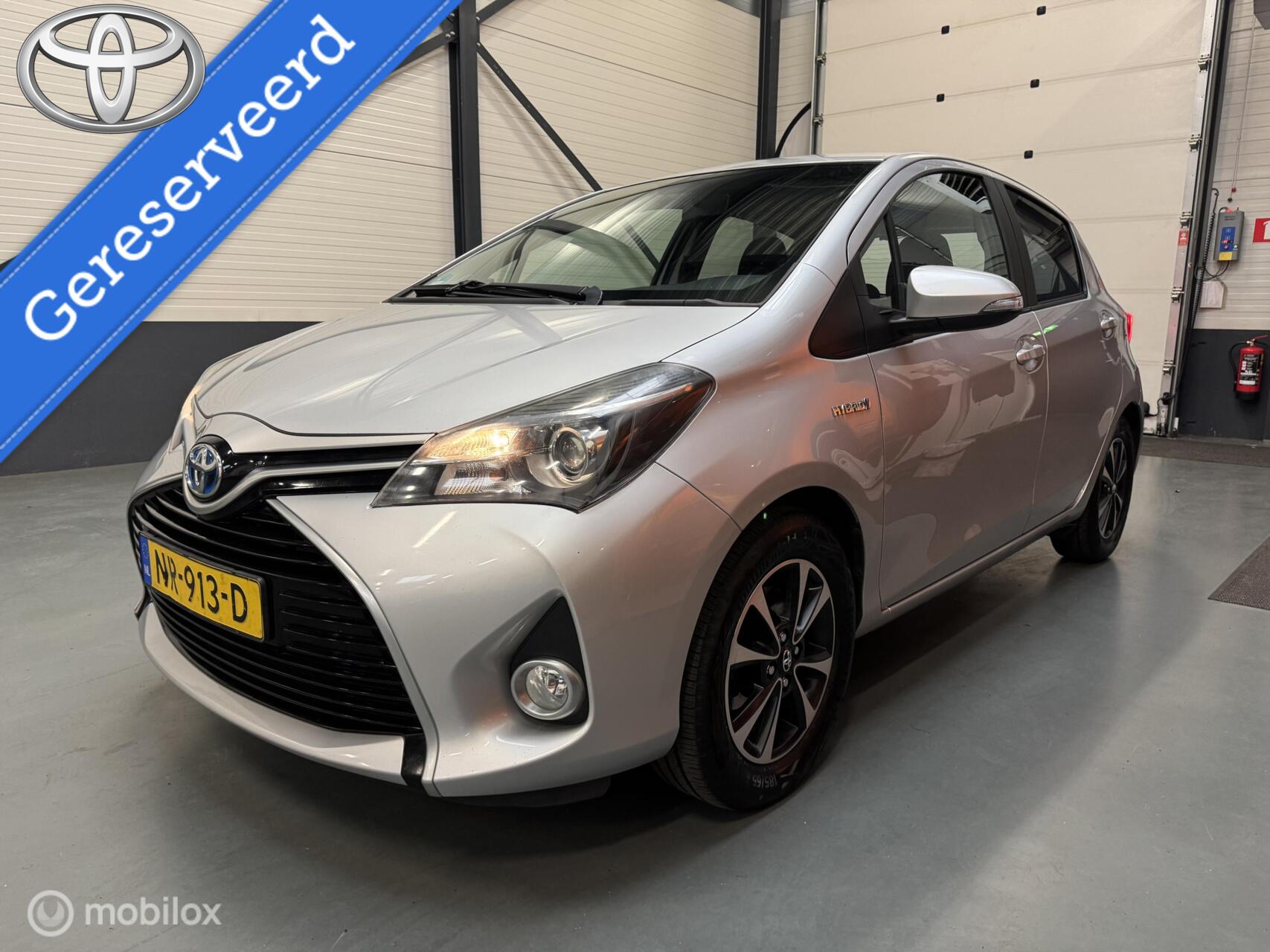 Toyota Toyota Yaris Hybrid 1.5 Hybrid Aspiration Navi|Cruise|Camera|Trekhaak 2016 - voorkant
