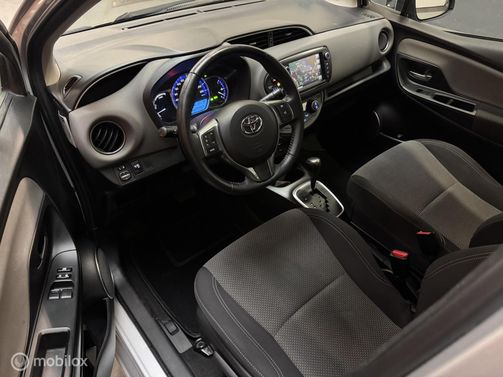 Foto van Toyota Toyota Yaris Hybrid