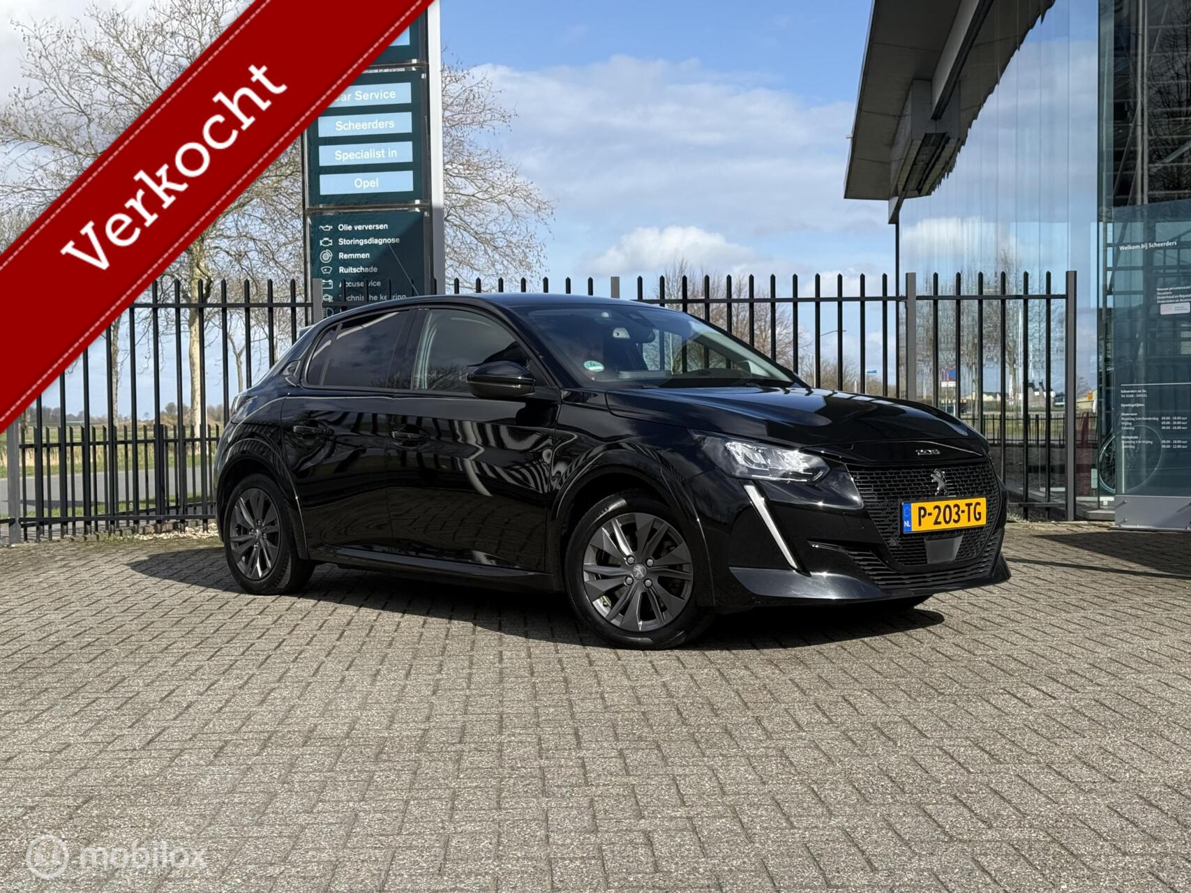 Peugeot 208 EV Allure Pack 50 kWh | Camera | Carplay | LED 2021 - voorkant