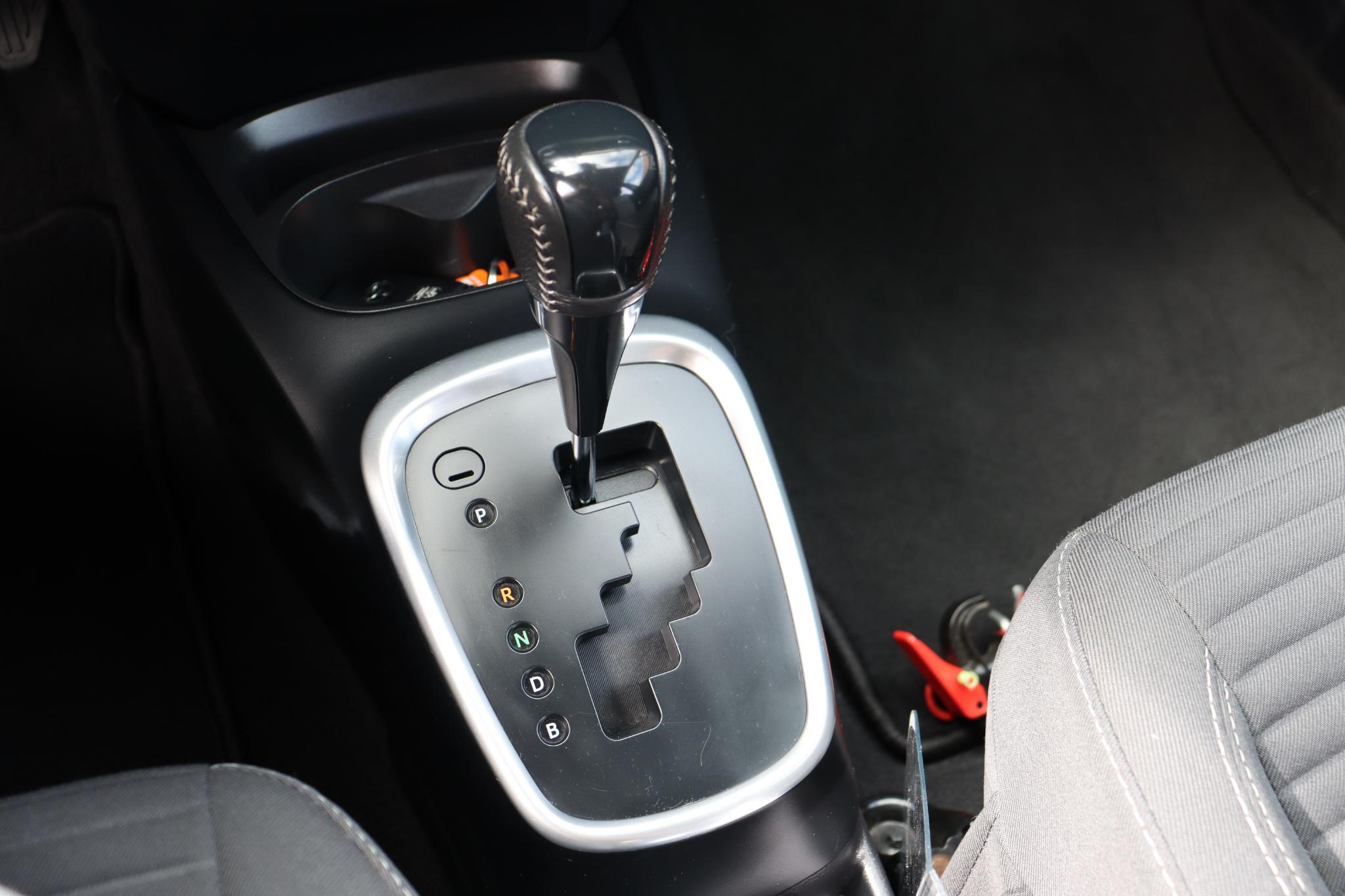 Foto van Toyota Toyota Yaris Hybrid