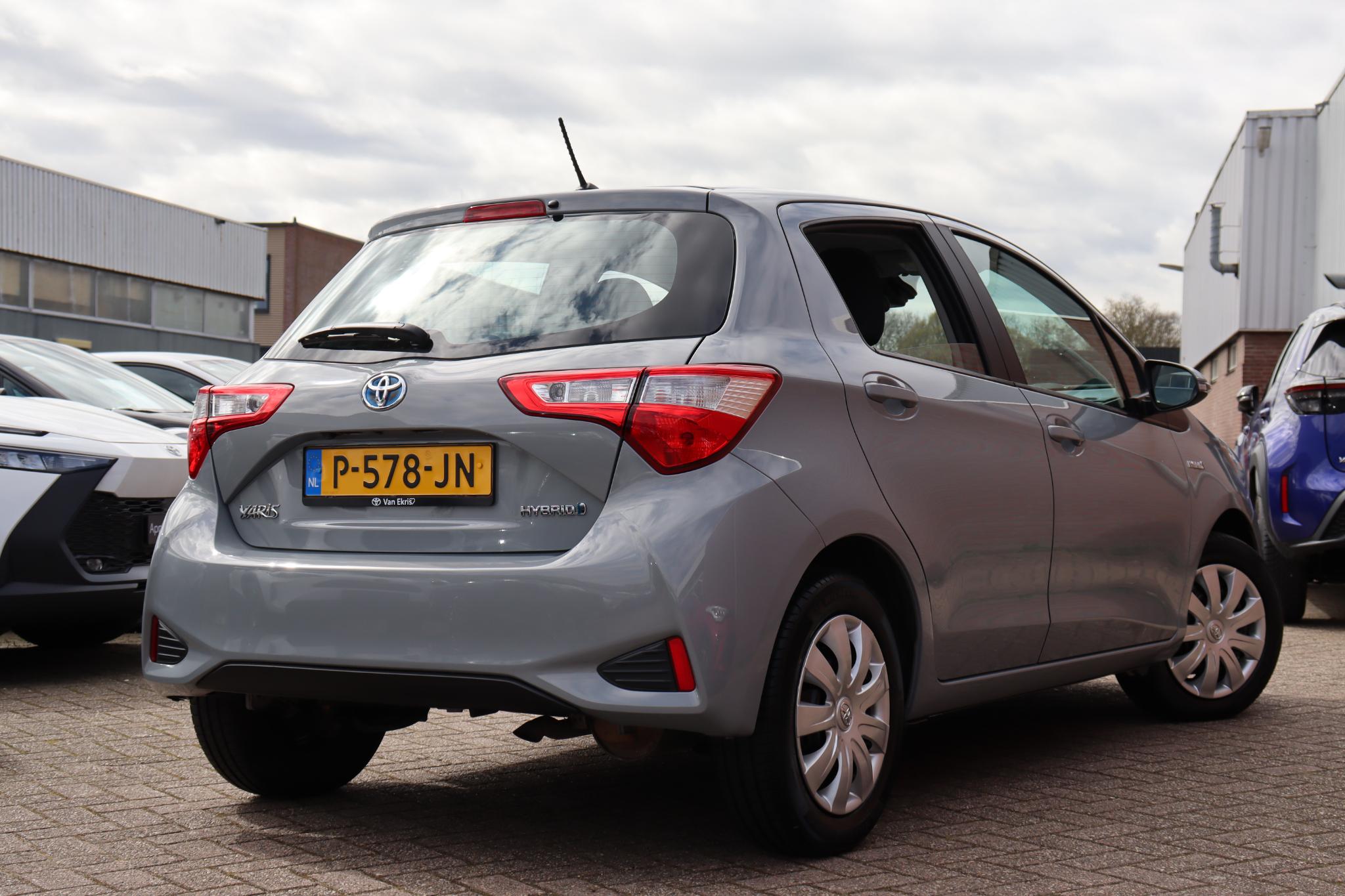 Foto van Toyota Toyota Yaris Hybrid