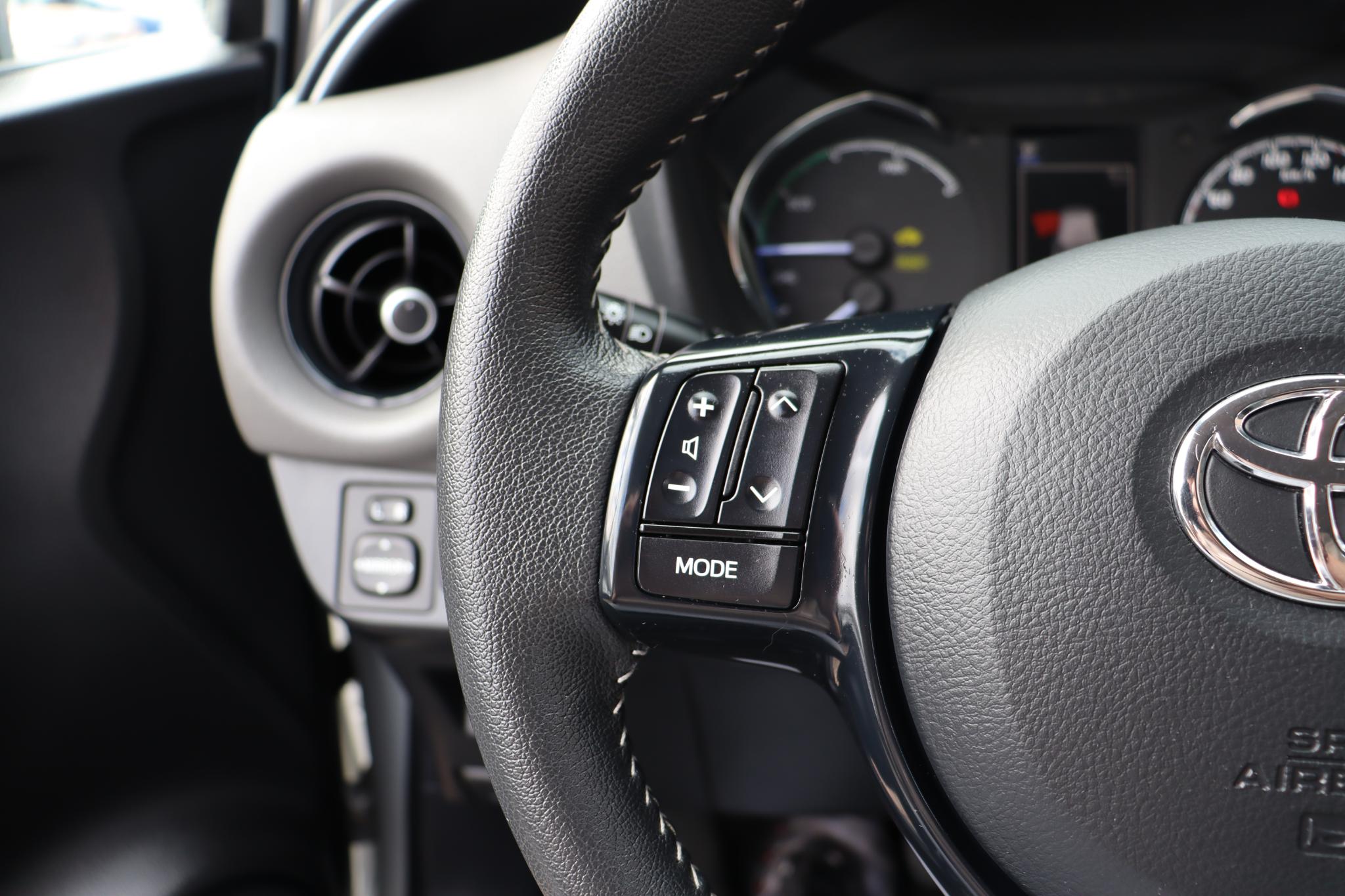 Foto van Toyota Toyota Yaris Hybrid