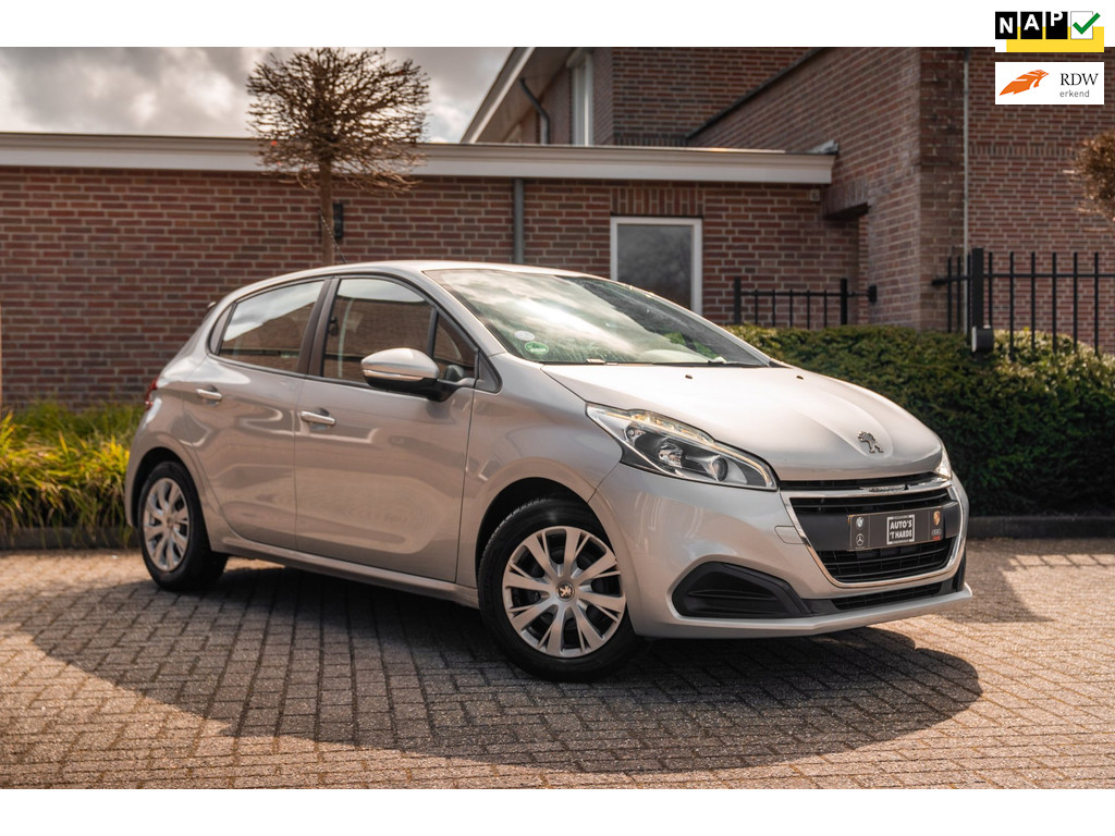 Peugeot 208 1.2 PureTech Active 2017 - voorkant