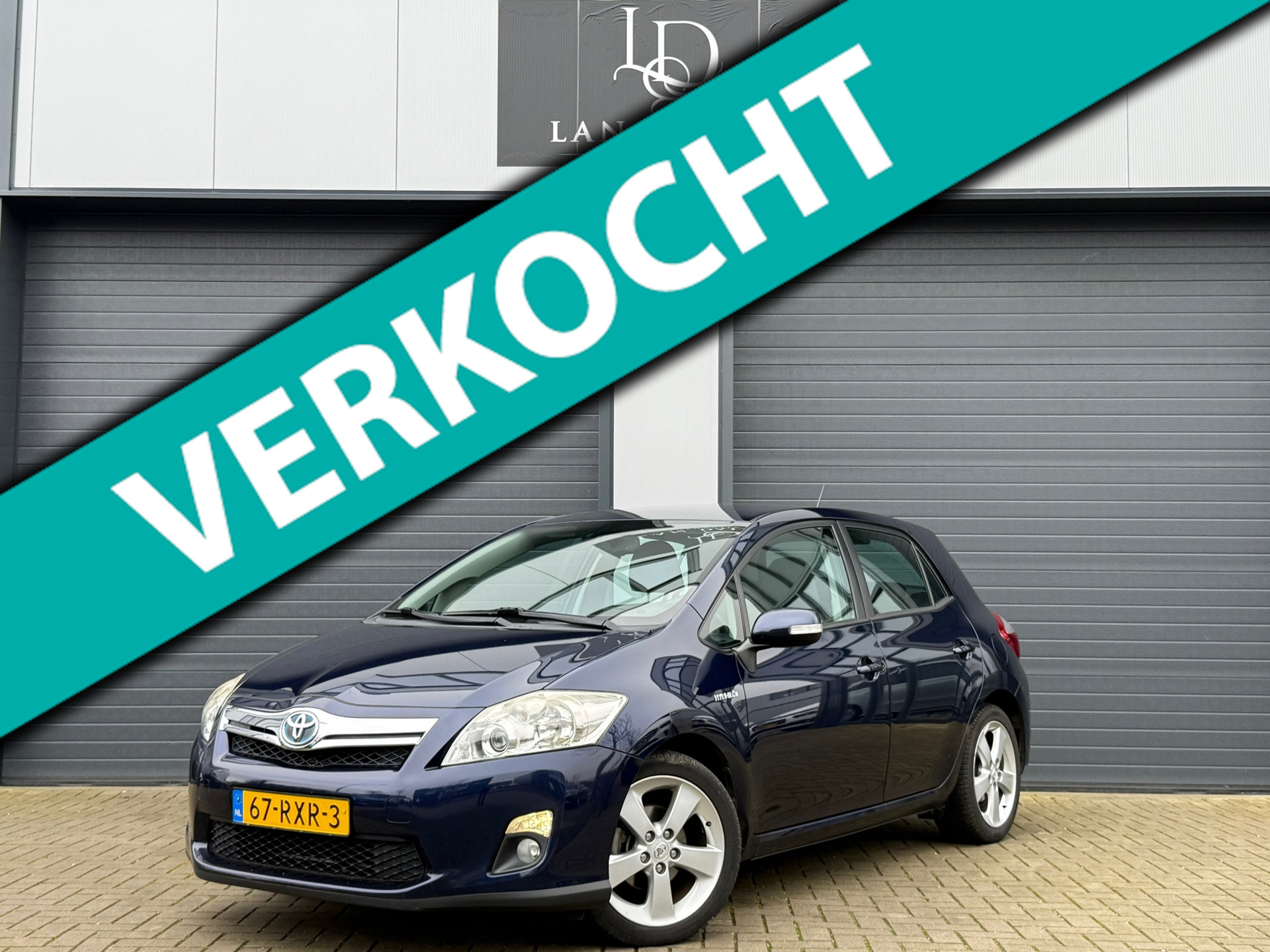 Toyota Toyota Auris 1.8 Full Hybrid Dynamic Business / Navi +Camera 2011 - voorkant