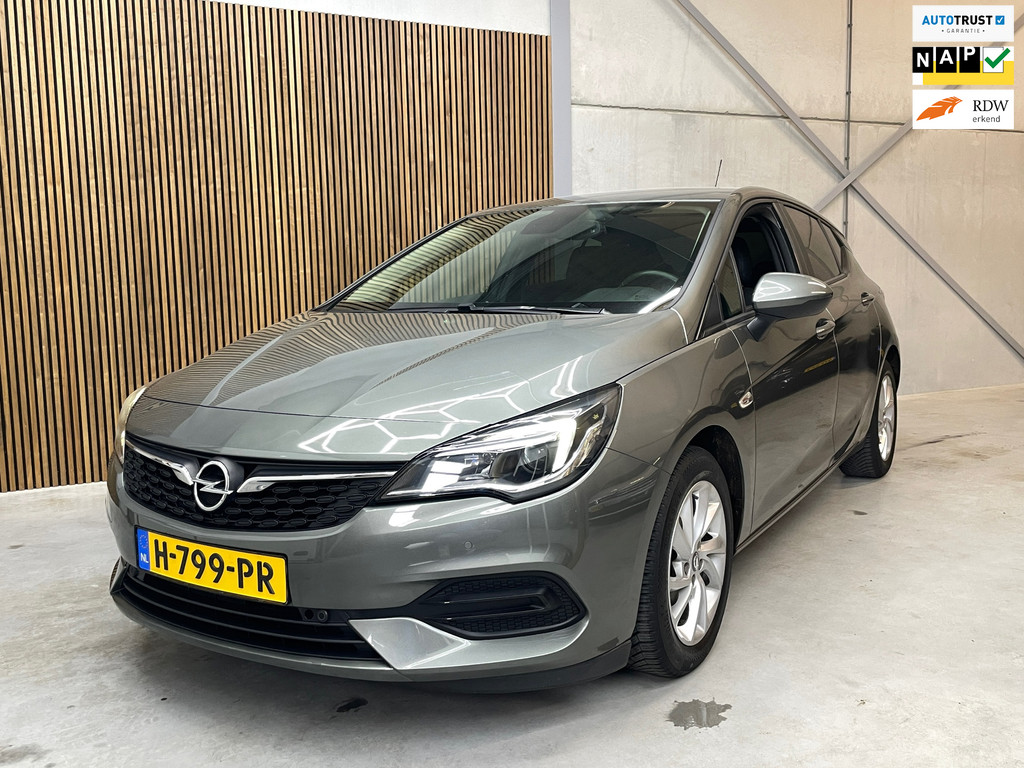 Opel Astra 1.2 Edition 2020 - voorkant
