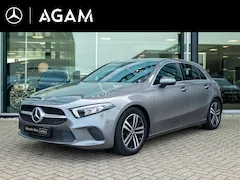 Mercedes-Benz A-klasse 180 Business Solution Luxury 2022 - voorkant