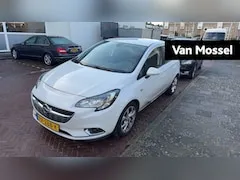 Opel Corsa 1.4 Online Edition 2017 - voorkant