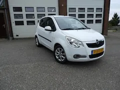 Opel Agila 1.0 Berlin 2013 - voorkant
