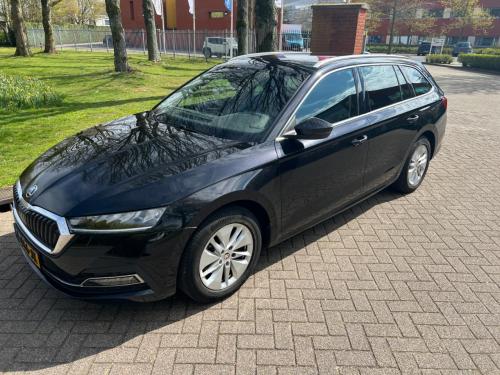 Skoda Octavia 1.0 TSI Bns Edition 2021 - voorkant
