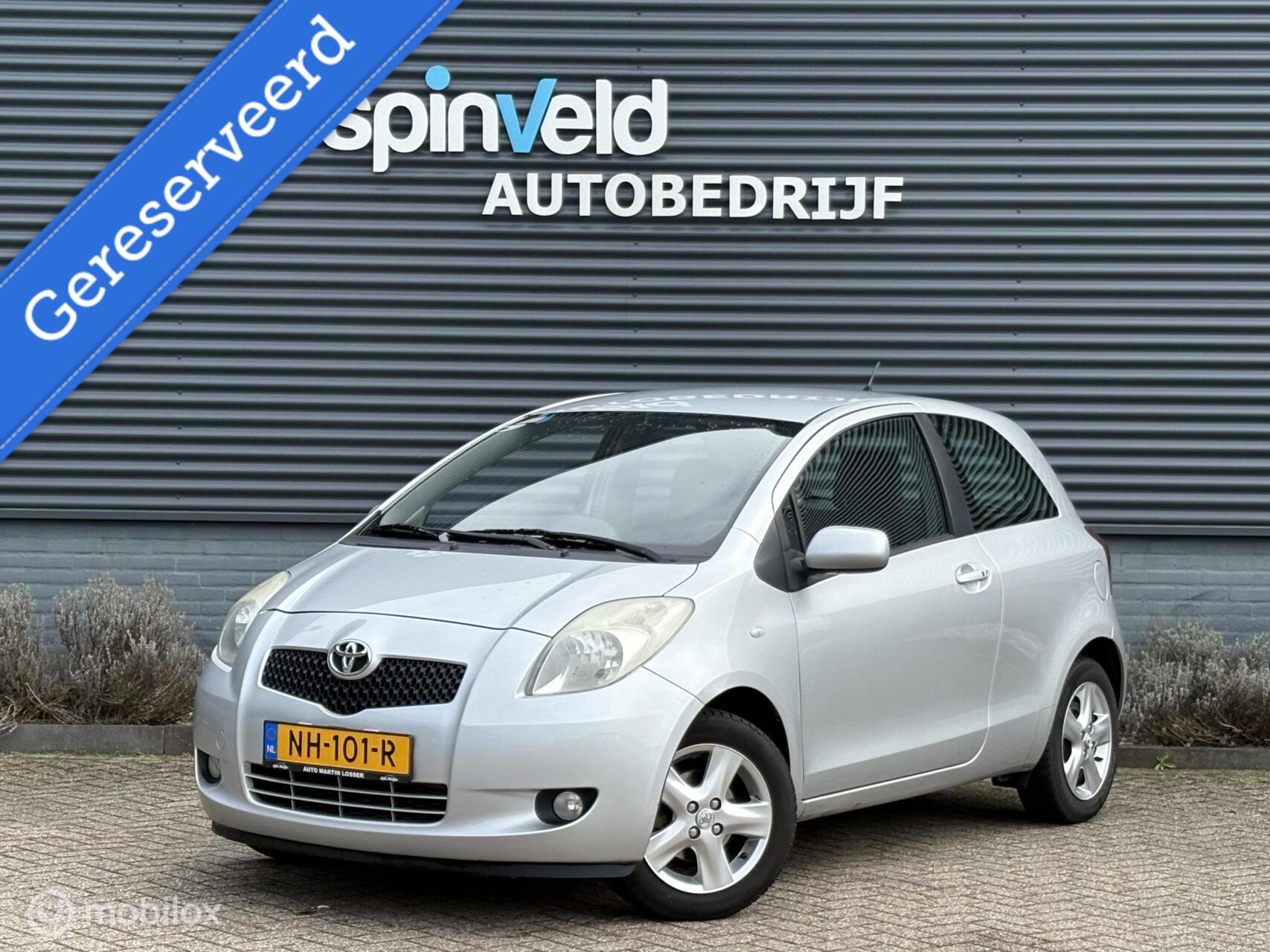 Toyota Toyota Yaris 1.3 VVTi Sol - Airco - Nieuwe APK - Carplay - 2007 - voorkant