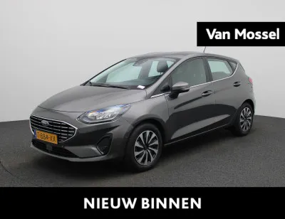 Ford Fiesta 1.0 EcoBoost Hybrid Titanium 2023 - voorkant