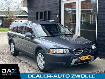Volvo Xc70 2.5 T 2006 - voorkant