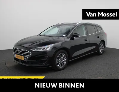 Ford Focus 1.0 EcoBoost Hybrid Titanium 2023 - voorkant