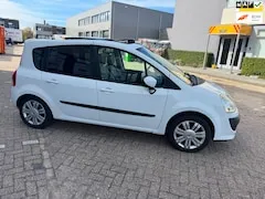 Foto van Renault Grand Modus