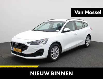 Ford Focus 1.0 EcoBoost Connected 2022 - voorkant