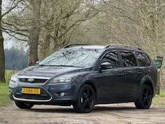 Ford Focus 1.8 Trend Flexi Fuel 2008 - voorkant