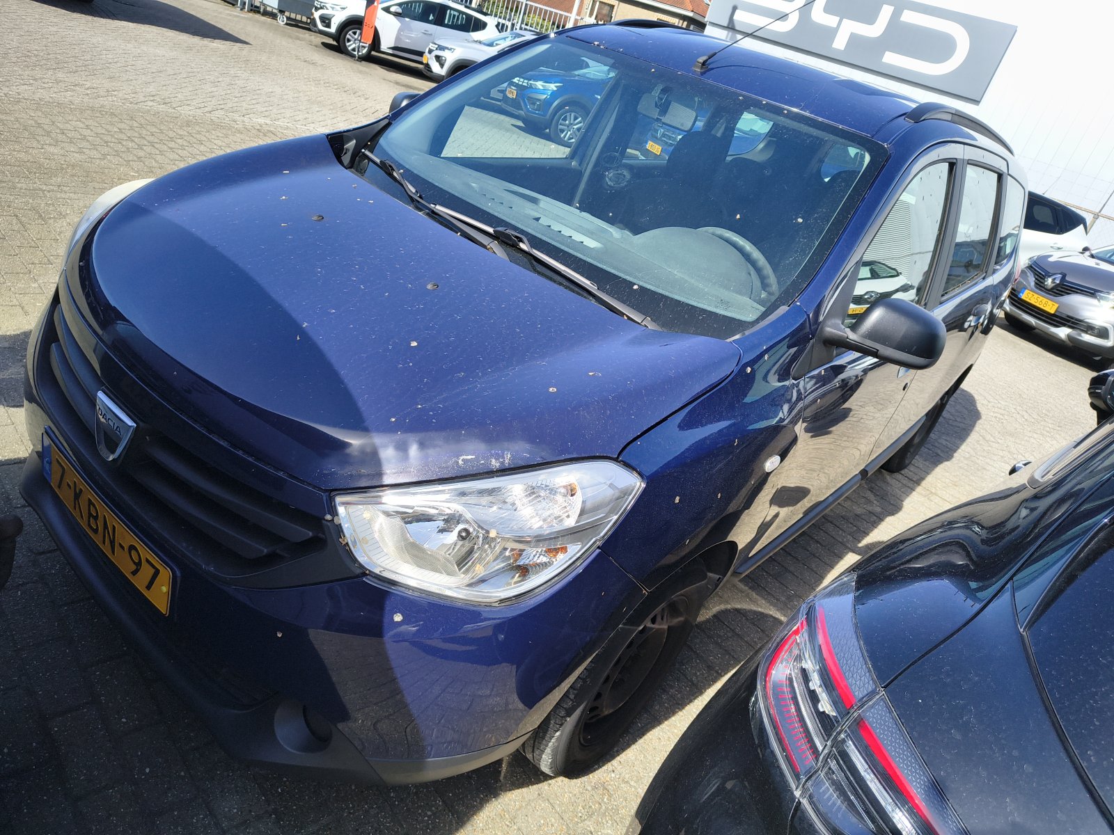 Dacia Lodgy 1.2 TCe Ambiance 5p. 2013 - voorkant
