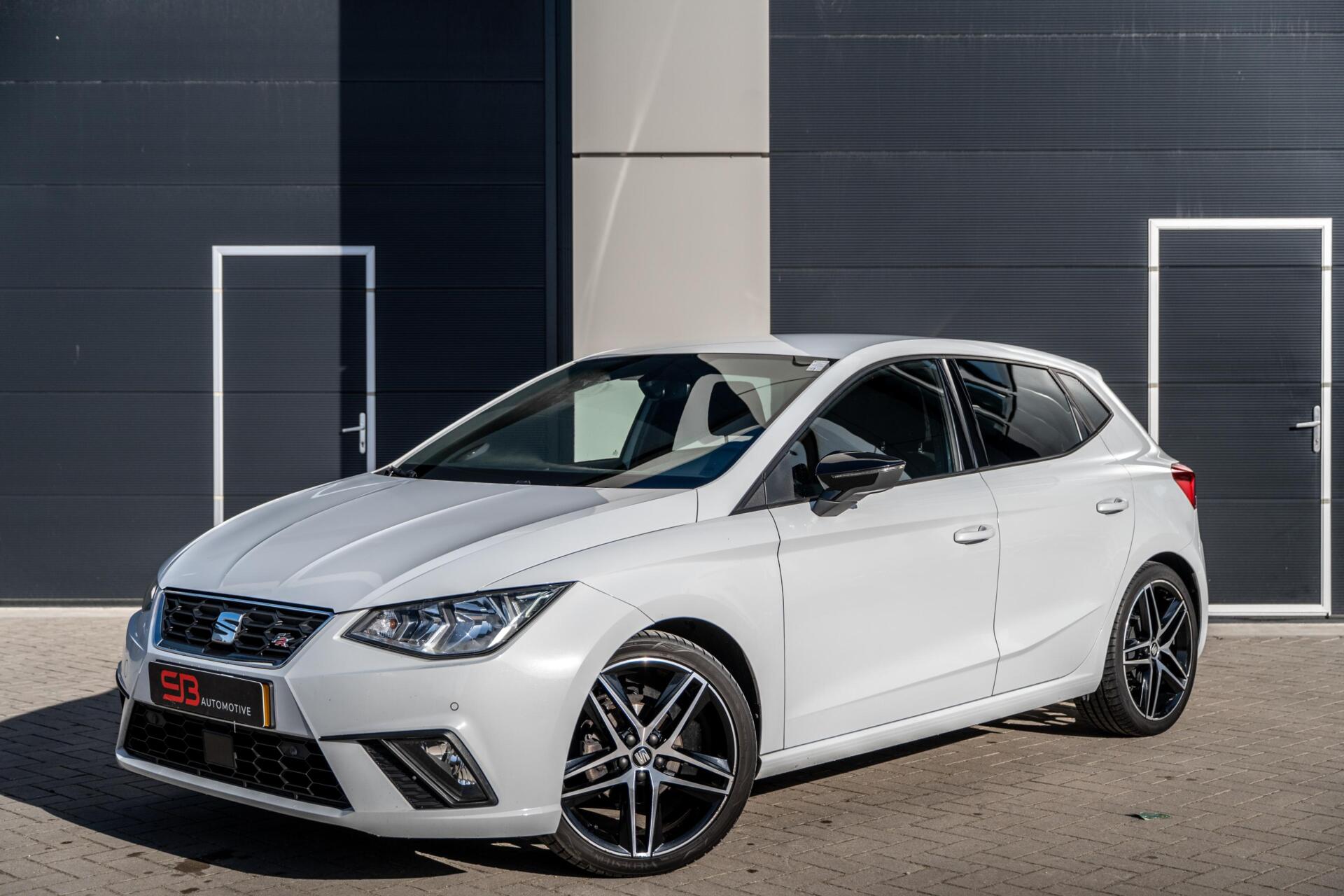 Seat Ibiza 1.0 TSI FR Business Intense Cruise|Navi|Camera! 2021 - voorkant