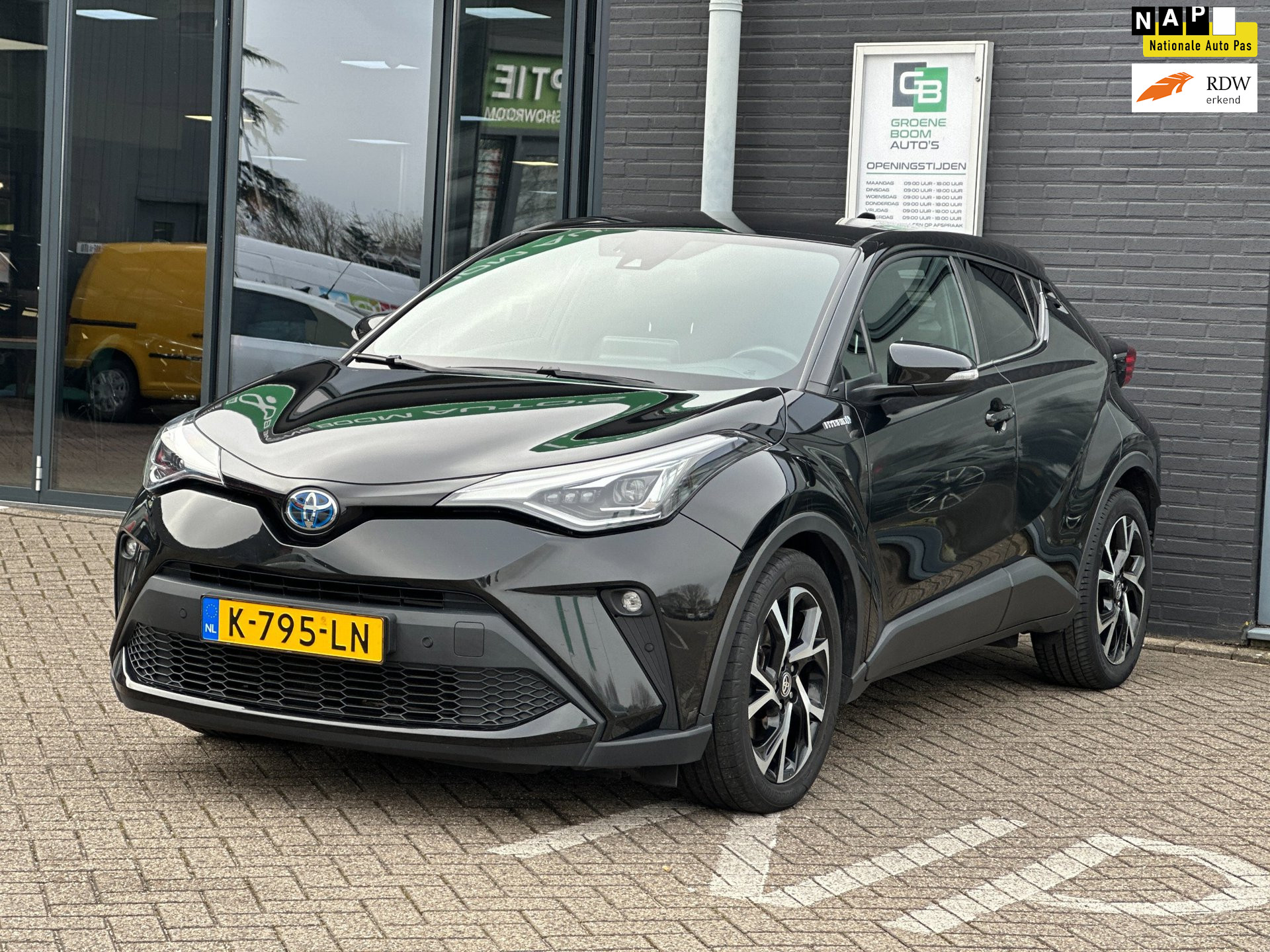 Foto van Toyota C-HR