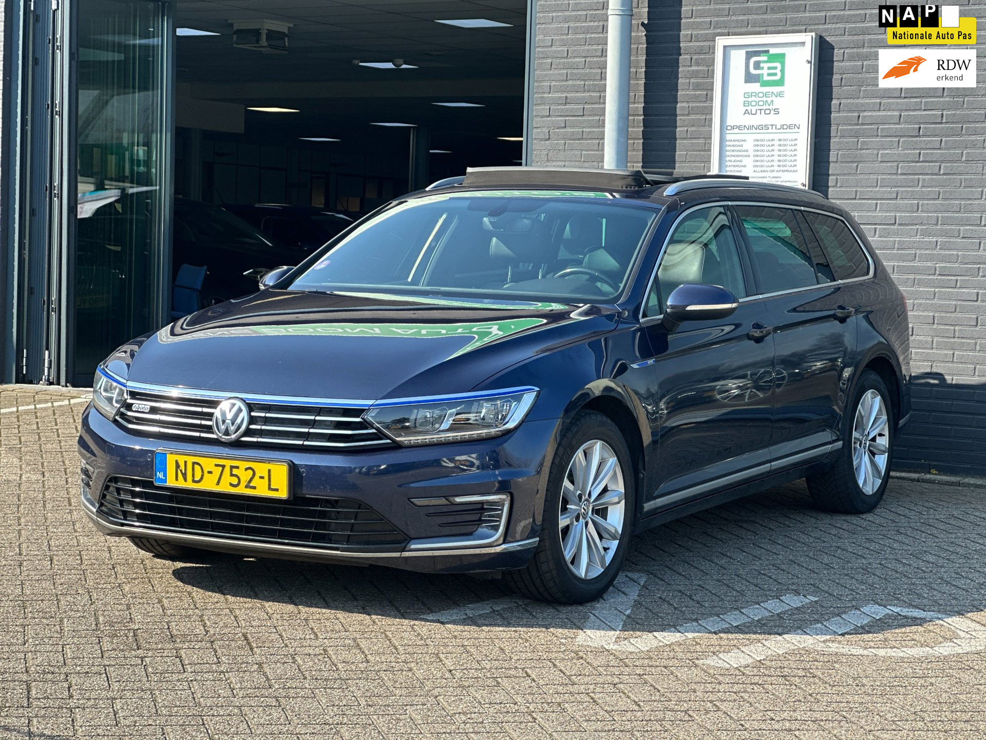 Foto van VOLKSWAGEN PASSAT