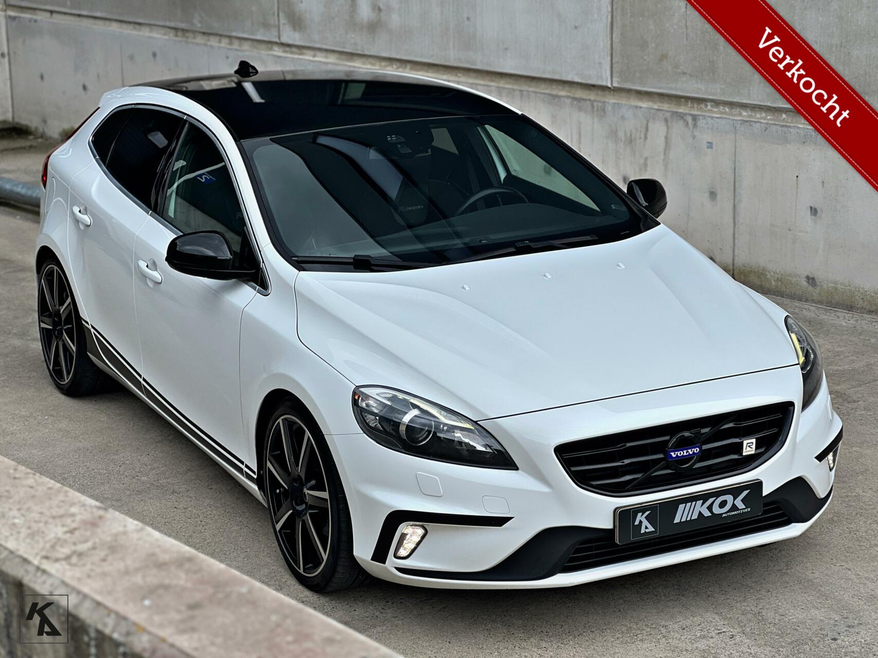 Volvo V40 1.6 T2 R 2014 | Heico Sport 200 | Uniek! 2014 - voorkant