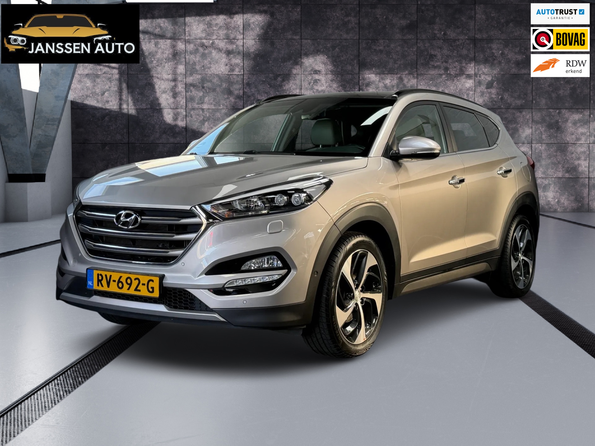 Hyundai Tucson 1.6 T-GDi Premium 4WD | Pano | Automaat | Leder | Camera | stoelkoeling | Full Option | Topstaat 2016 - voorkant