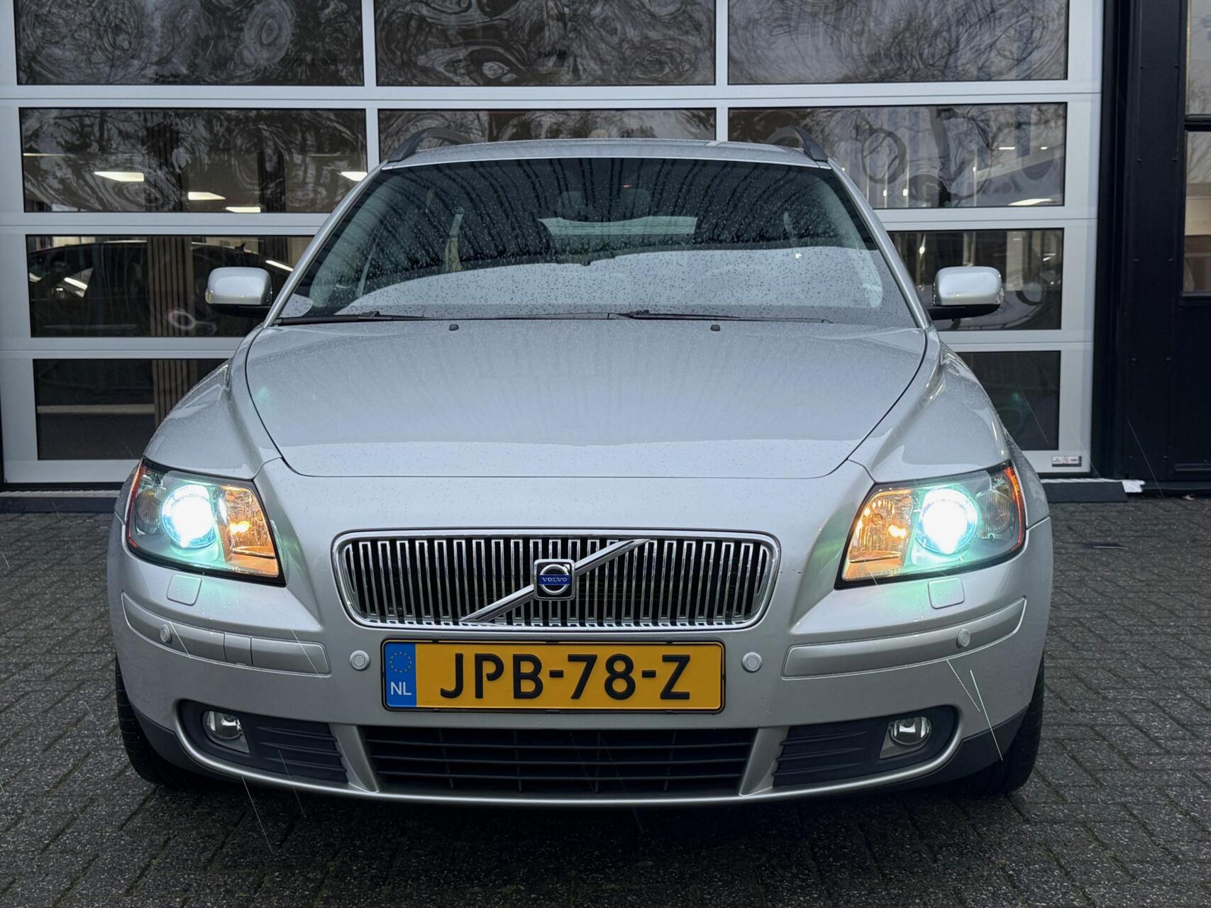 Foto van Volvo V50