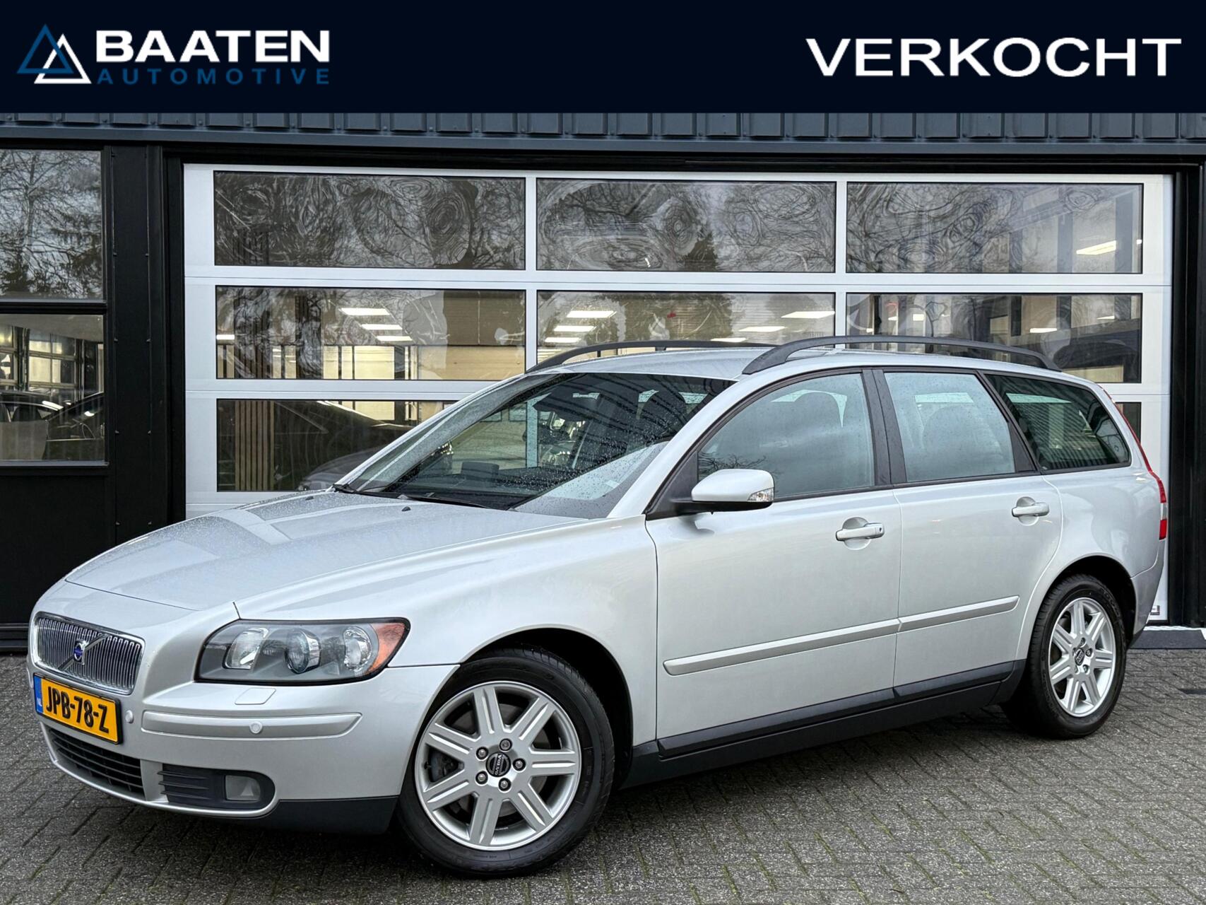 Volvo V50 2.4i 170 PK Exclusive|1e eig|Dealer onderhouden|Automaat|Xenon|Memory 2005 - voorkant