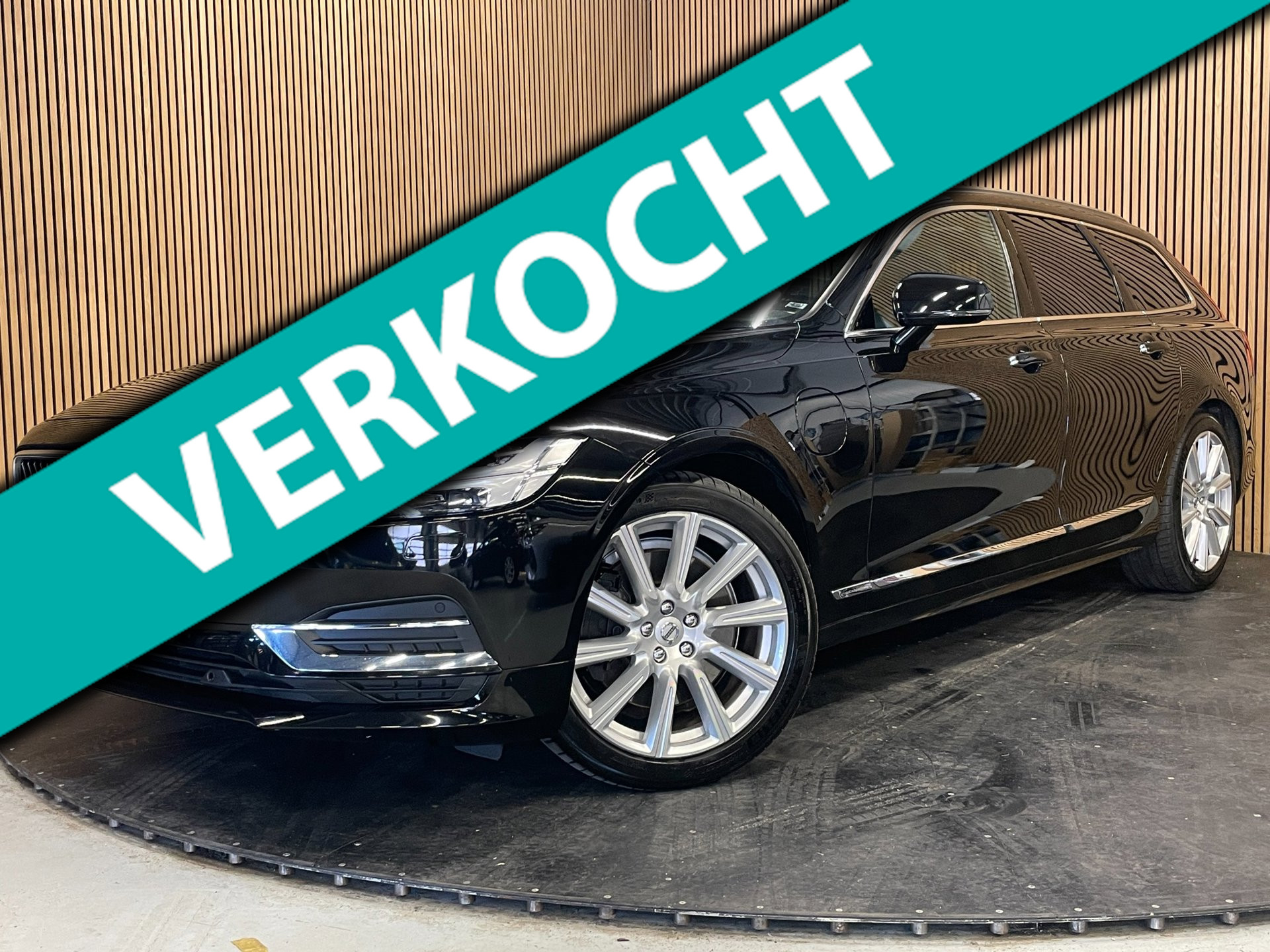 Foto van VOLVO V90 T8 TWIN ENGINE