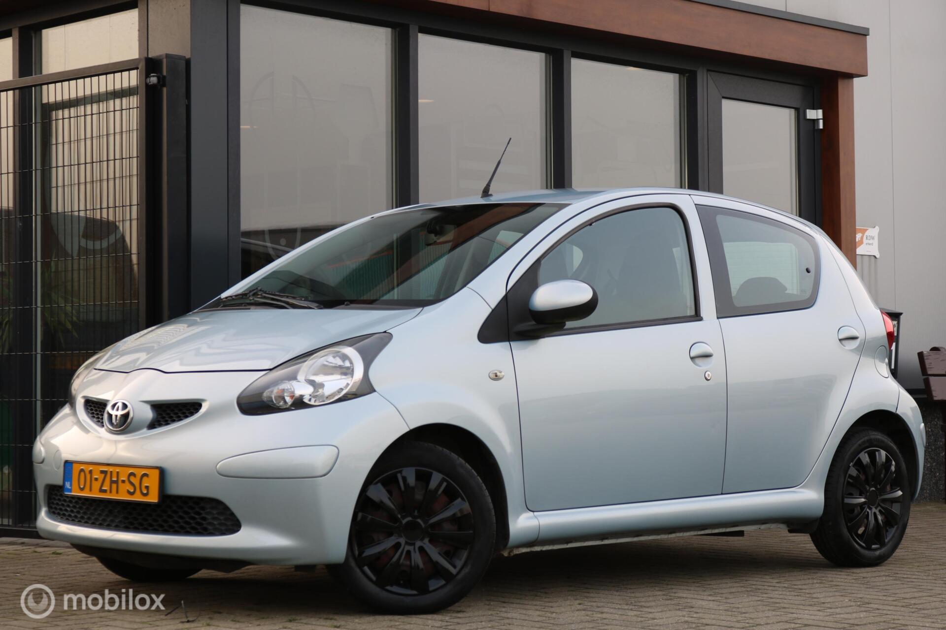 Foto van TOYOTA TOYOTA AYGO