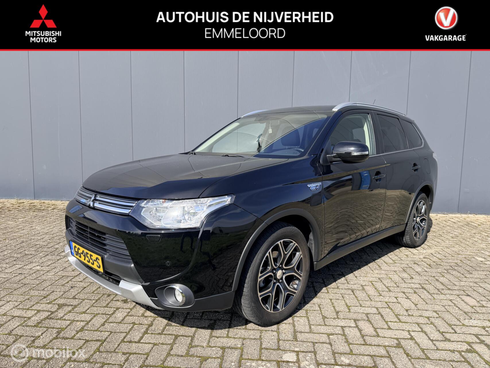 Foto van MITSUBISHI MITSUBISHI OUTLANDER