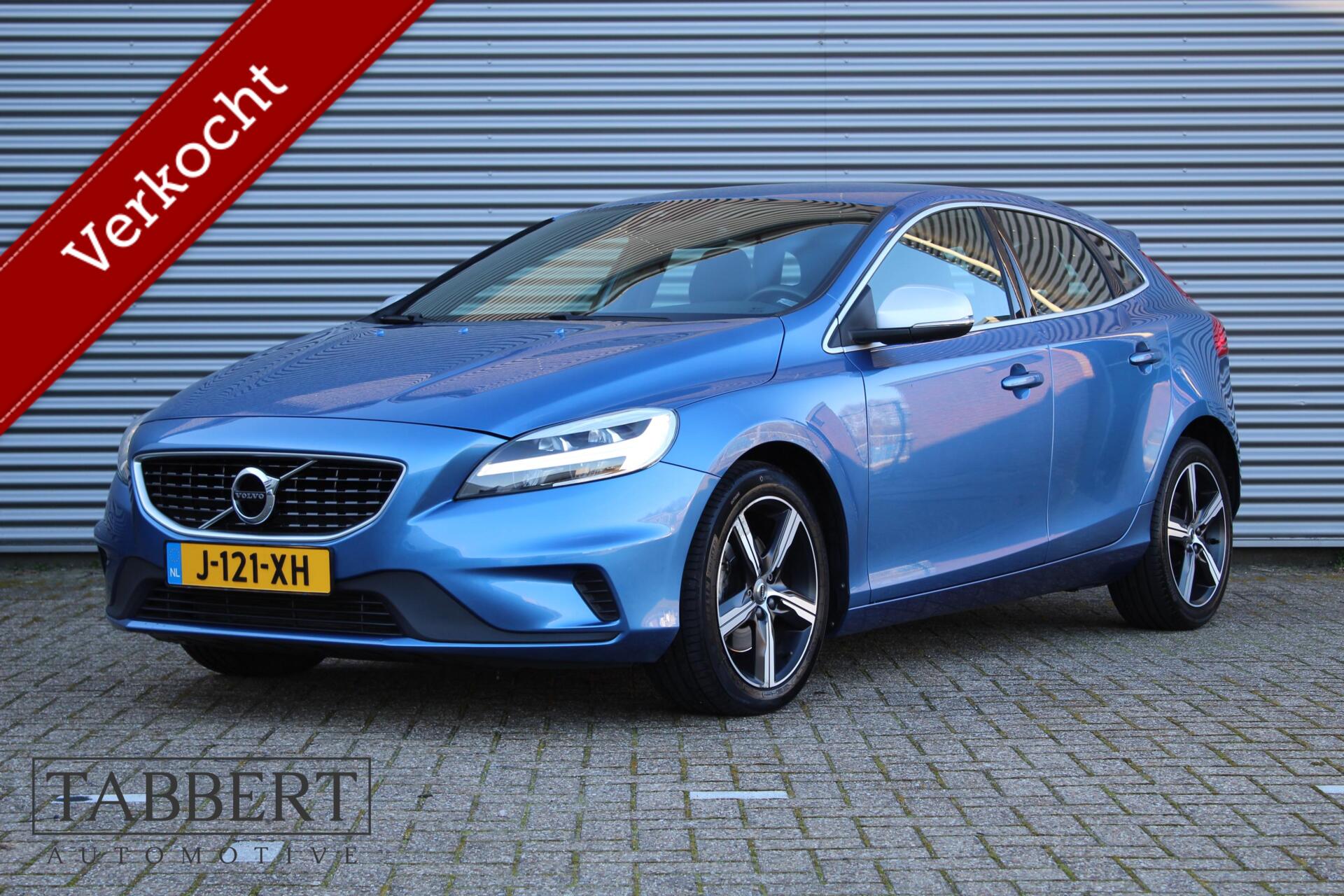 Volvo V40 2.0 T3 R-Design Trekhaak 2019 - voorkant