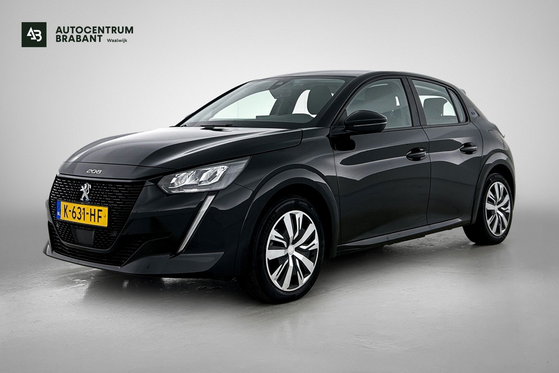 Peugeot 208 EV Active 50 kWh (NAVIGATIE, PARKEERSENSOREN, CARPLAY, 1e EIGENAAR, GOED ONDERHOUDEN) 2020 - voorkant