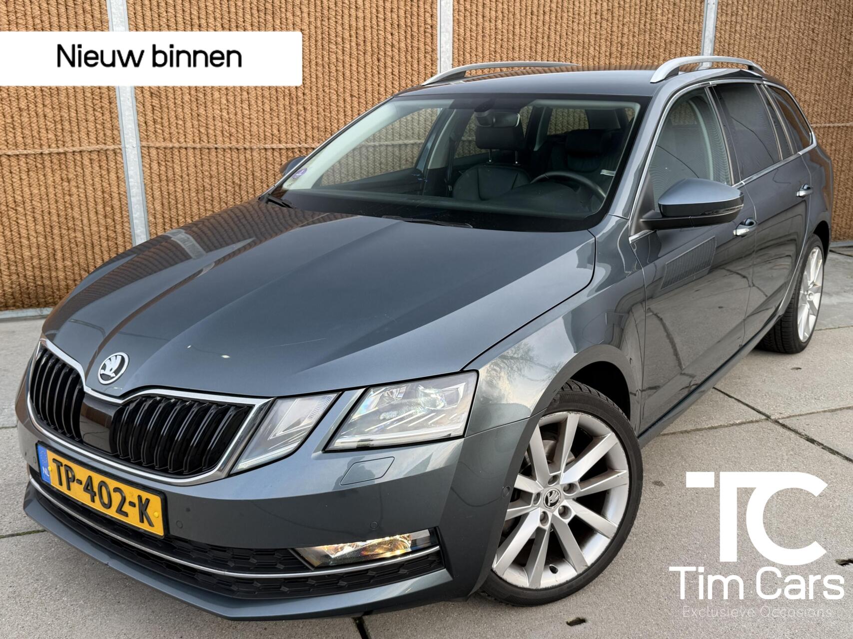 Skoda Octavia 1.0 TSI Automaat | Leer | Stoelverwarming | Climate & cruise control | Apple CarPlay | Keyless entry&start | LED verlichting | Canton HiFi | Achteruitrijcamera | Parkeersensoren voor en achter 2018 - voorkant