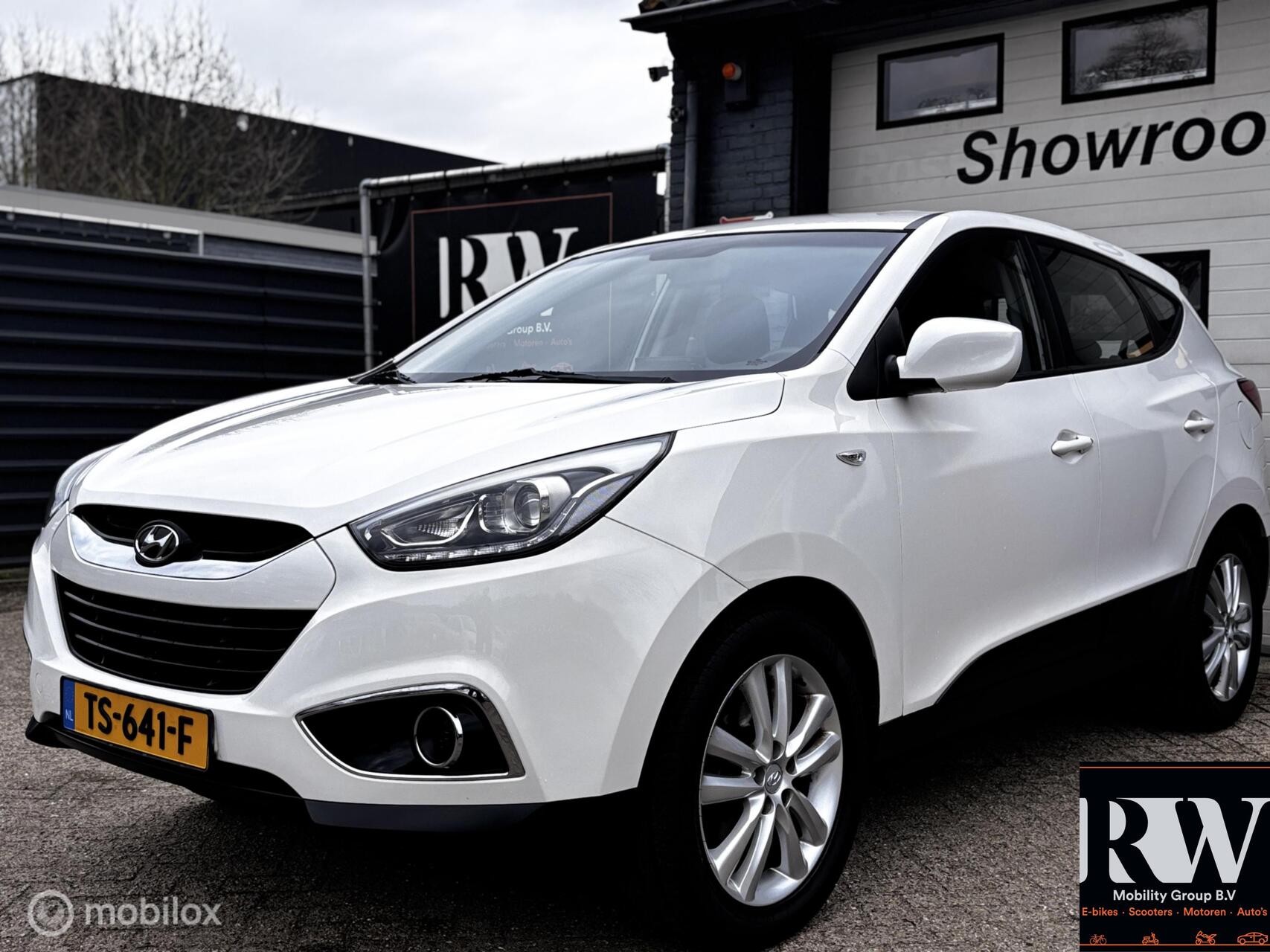 Hyundai Ix35 1.6i GDI Dynamic met NIEUWE APK*CARPLAY*CAMERA* 2013 - voorkant