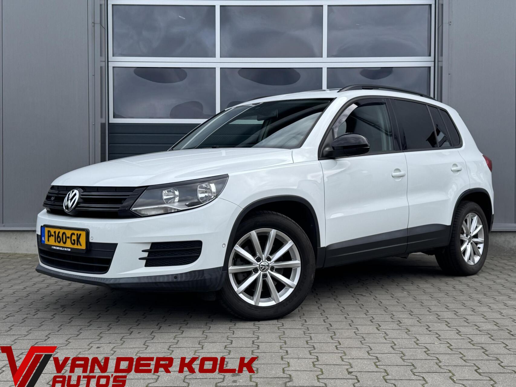 Volkswagen Tiguan 1.4 TSI Sport&Style Automaat | Panorama | Navigatie | Camera | Climate | Cruise 2014 - voorkant