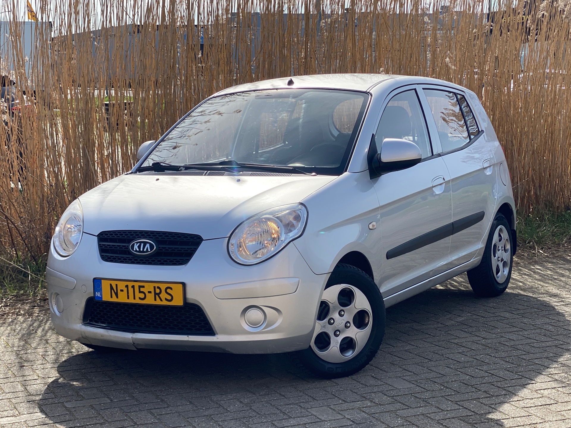 Kia Picanto 1.0 X 5d Nieuwe Apk 2009 - voorkant