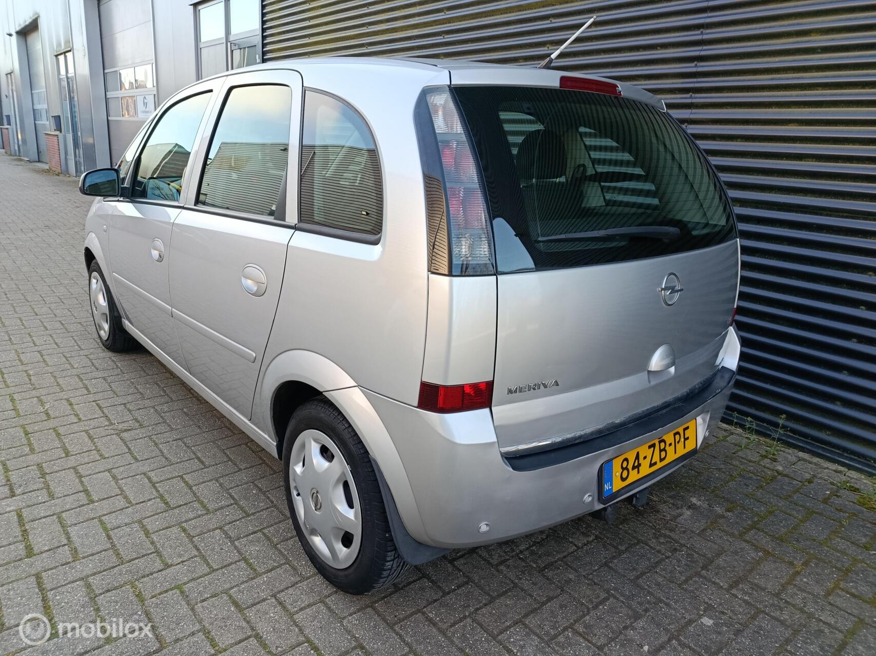 Foto van Opel Meriva-a