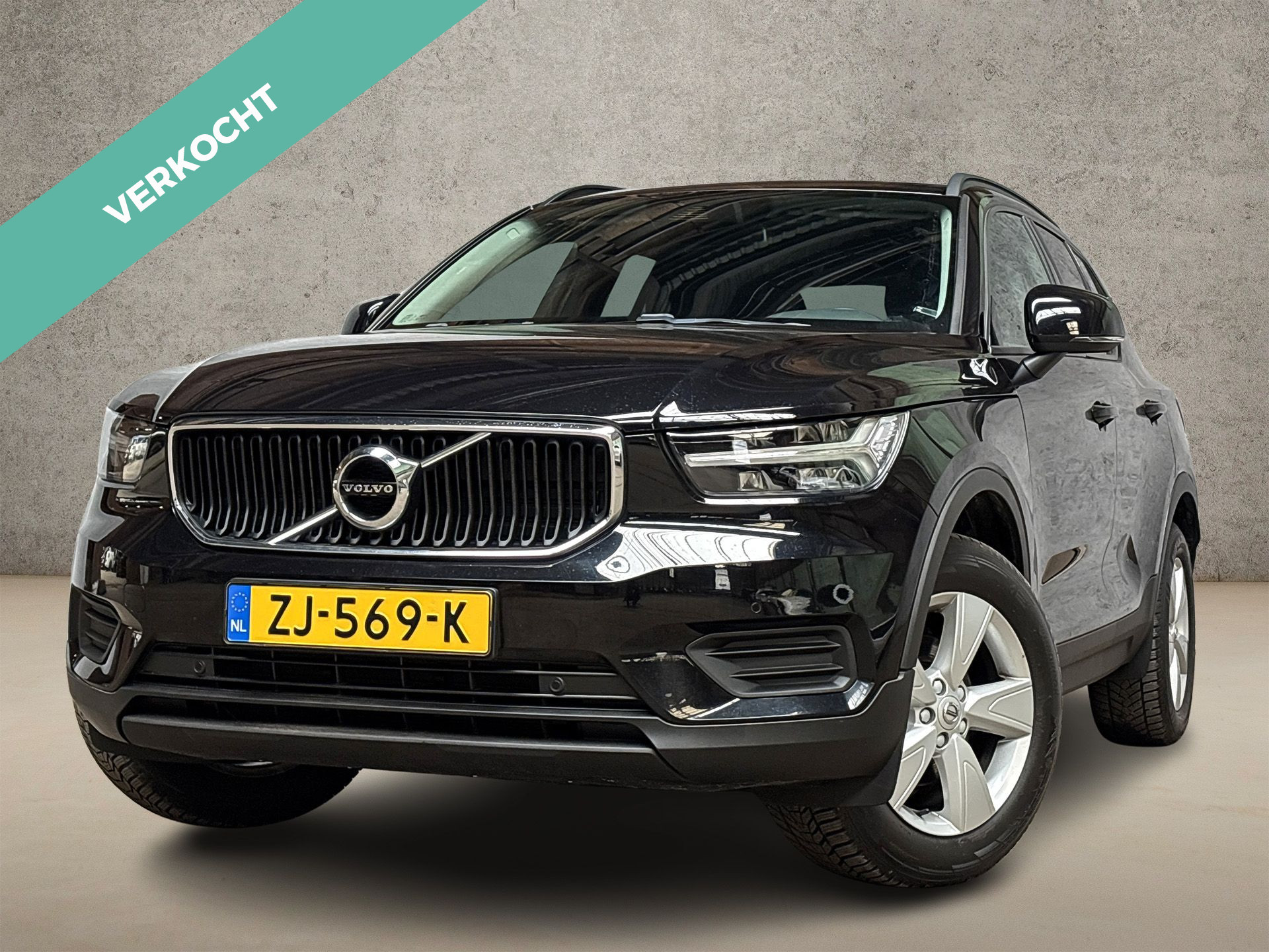 Volvo XC40 1.5 T3 2019 - voorkant