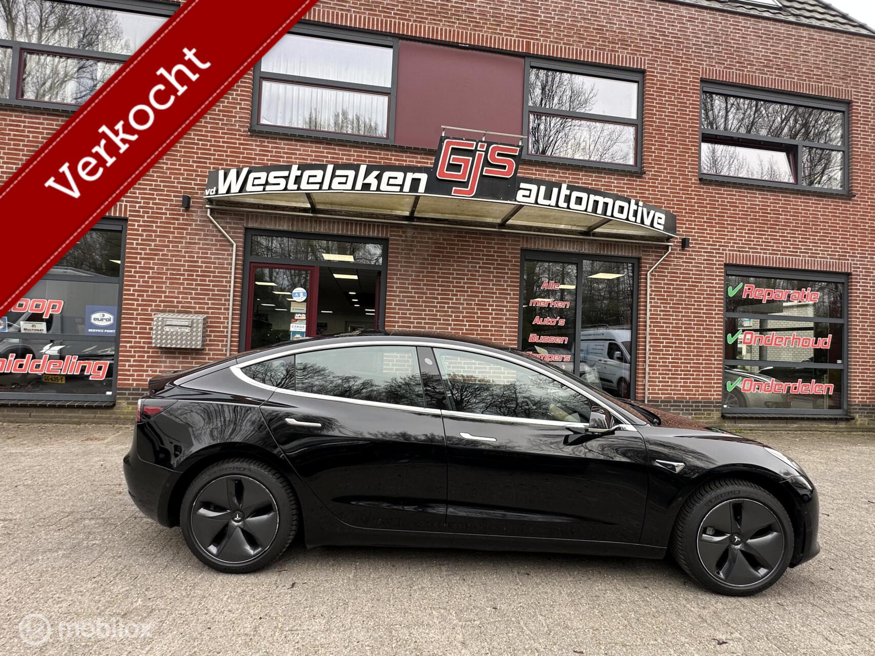 Foto van TESLA MODEL 3