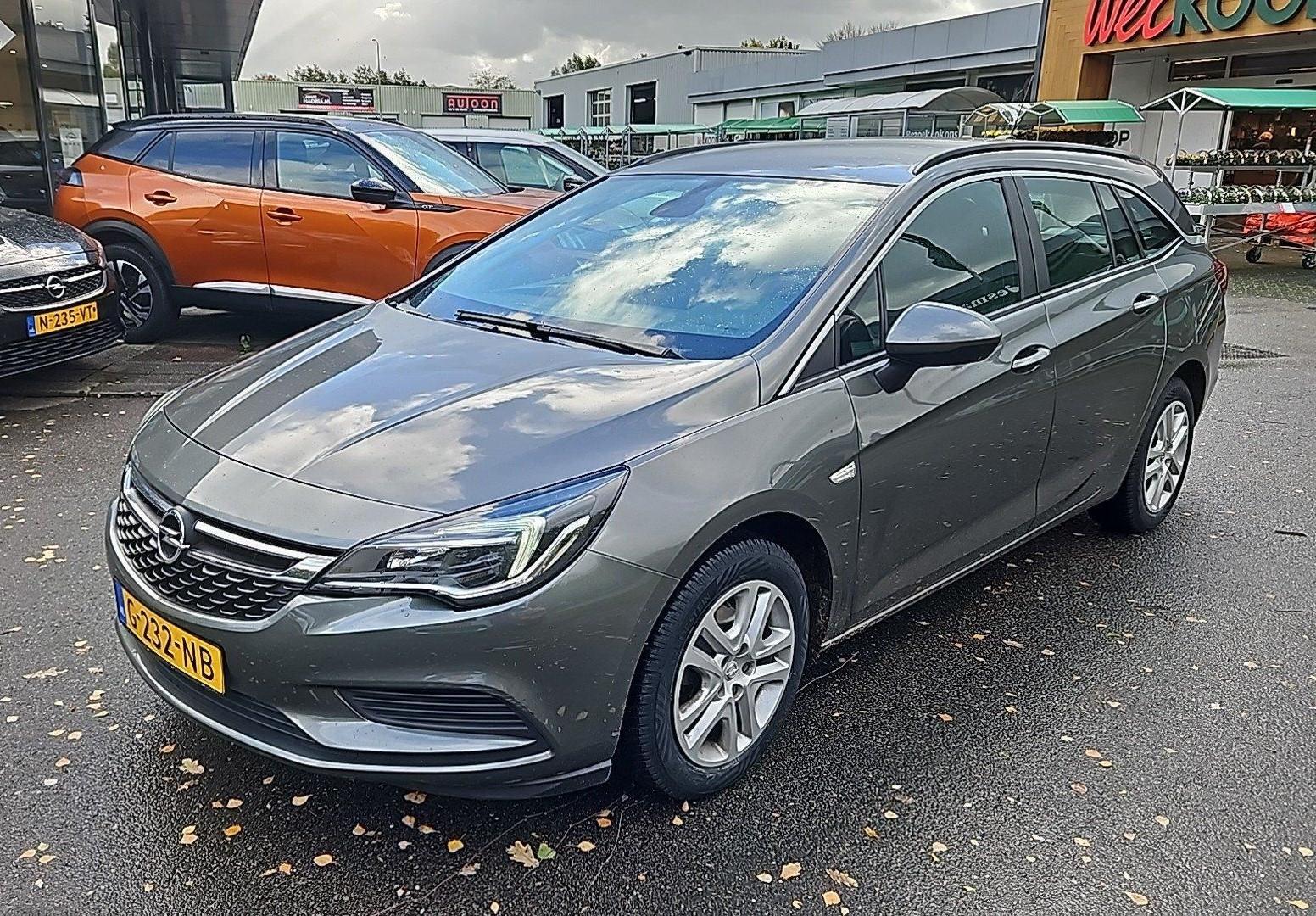 Foto van OPEL ASTRA SPORTS TOURER