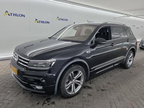 Volkswagen Tiguan 1.5 TSI Highline Business R 2021 - voorkant