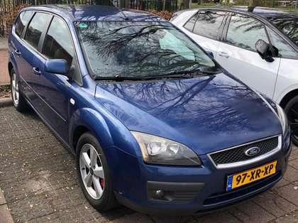 Ford Focus 1.6-16V Futura 2007 - voorkant
