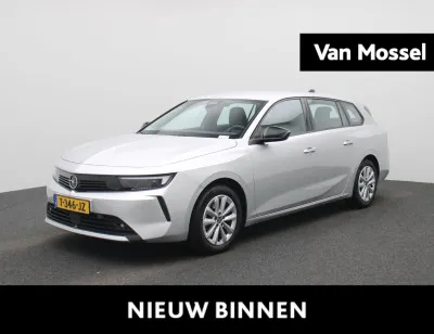Opel Astra 1.2 Turbo 2023 - voorkant