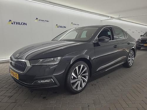 Skoda Octavia 1.5 e-TSI Business Edition Plus 2023 - voorkant
