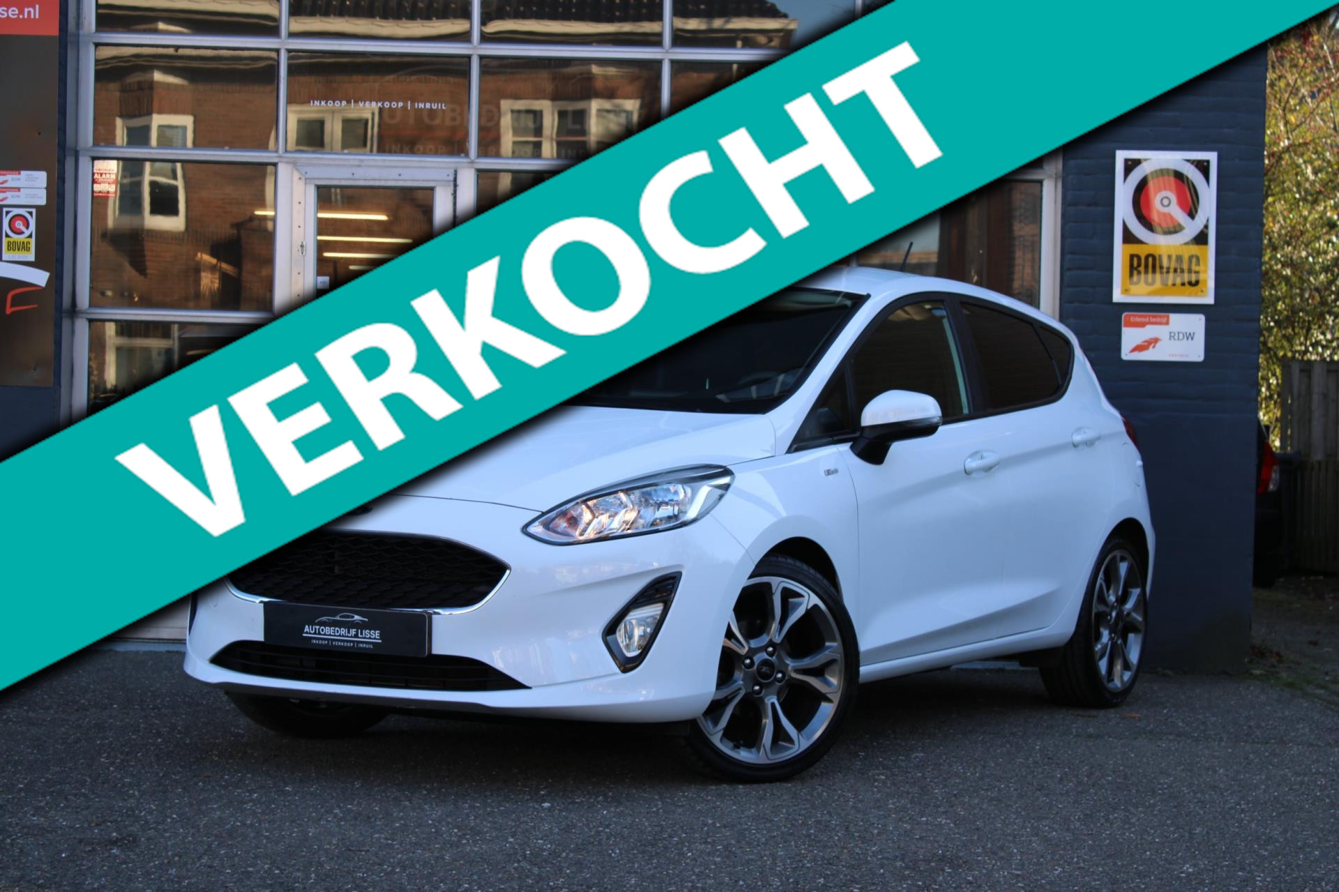 Ford Fiesta 1.1 Airco Navi Carplay PDC Nap 2017 - voorkant