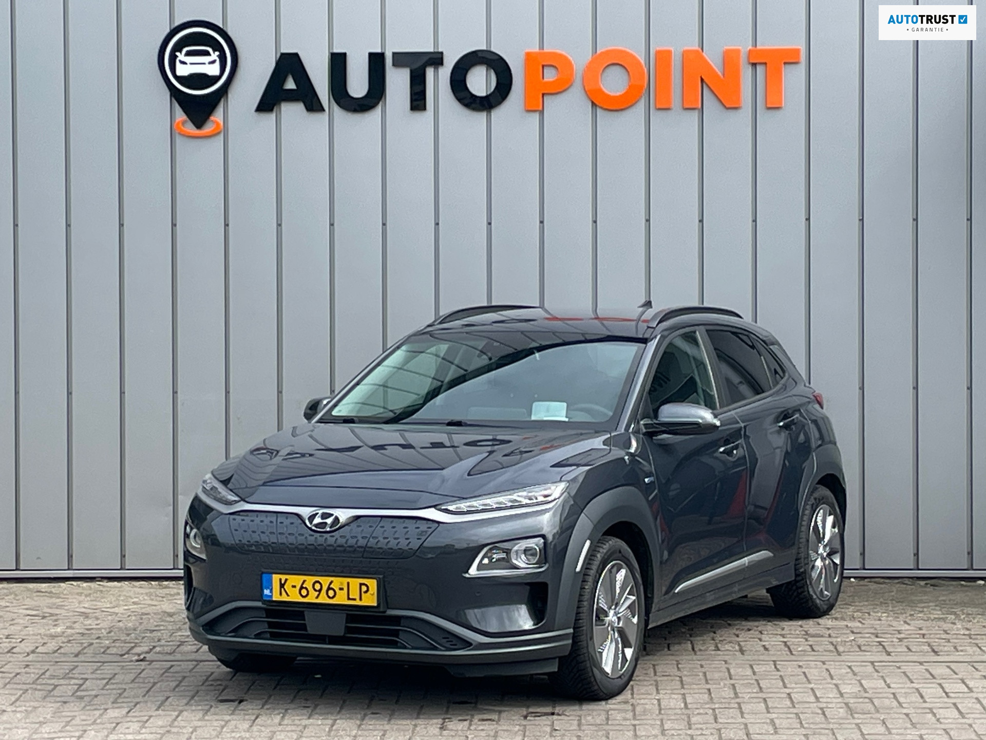 Hyundai Kona EV Premium 64 kWh FASE 3 SOH 100% WARMTEPOMP 2020 - voorkant